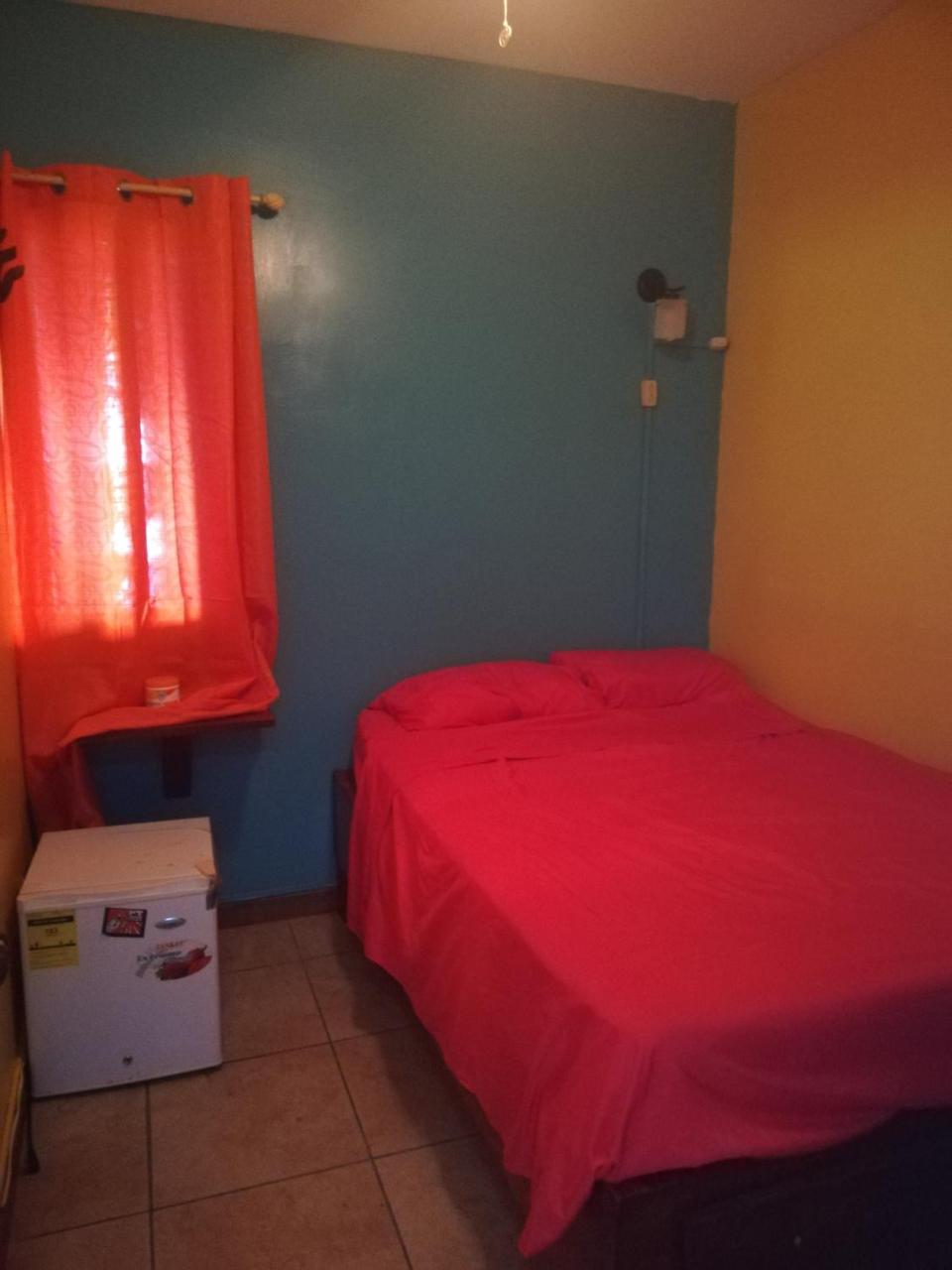 Cliff'S Hostel La Gruta المظهر الخارجي الصورة