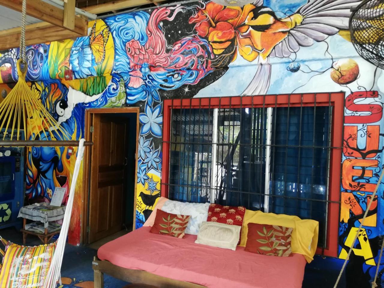 Cliff'S Hostel La Gruta المظهر الخارجي الصورة
